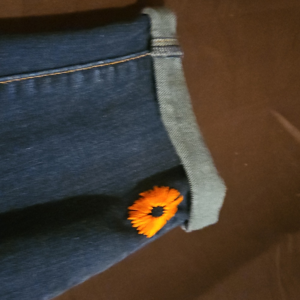 NWOT Mossimo Jeans - Picture 2 of 6